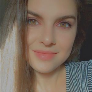 Meet your Posher, Destiny